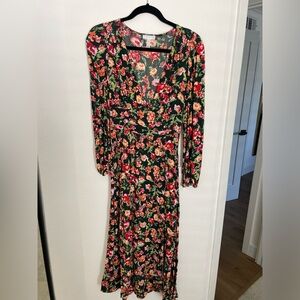 Leith Dark green and floral longsleeve dress